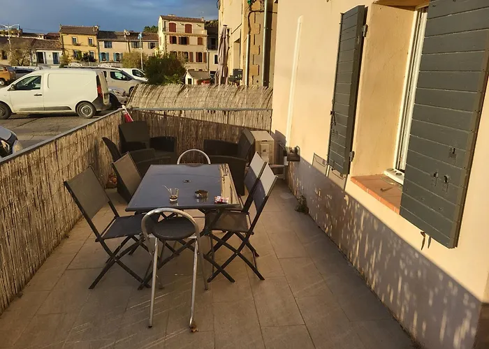 Jolie Maison Vue Sur Le Port